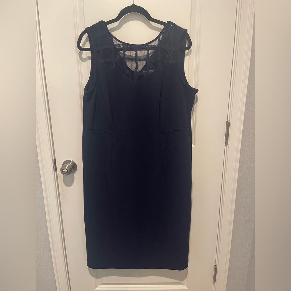 Elegant Navy Midi Dress